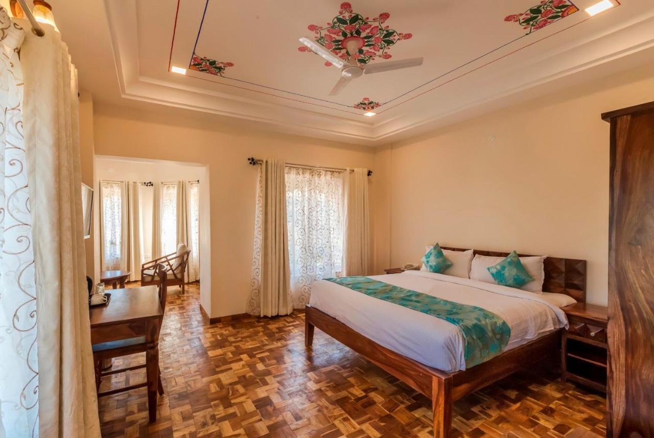 Resort-pure Veg Resort 4*