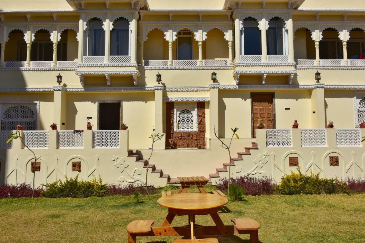 Palace Rajkumbha Hotel