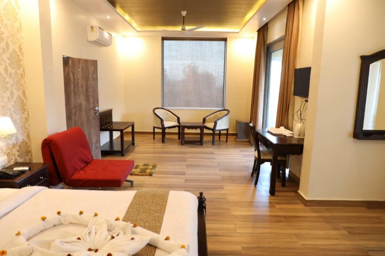 Palace Rajkumbha 3*