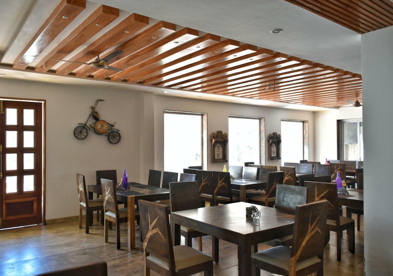 Palace Rajkumbha Hotel