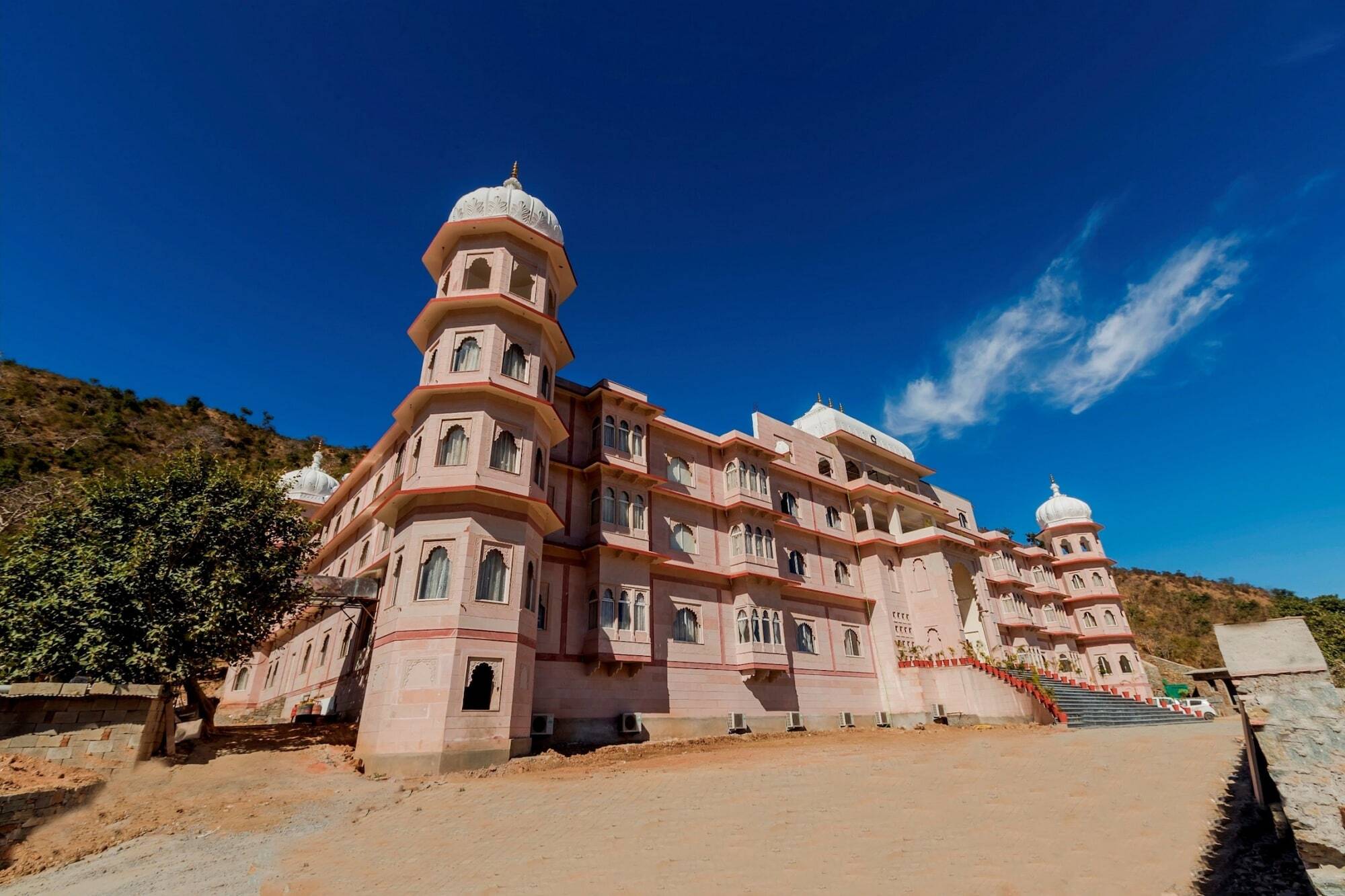 Times Resort-pure Veg Hotel 3*