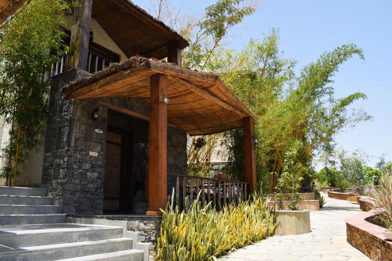 Resort Forest Retreat 4*