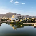 Via Lakhela Resort & Spa