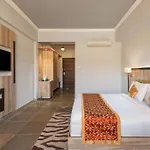 Via Lakhela Resort & Spa