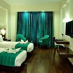 Paras Hill Resort