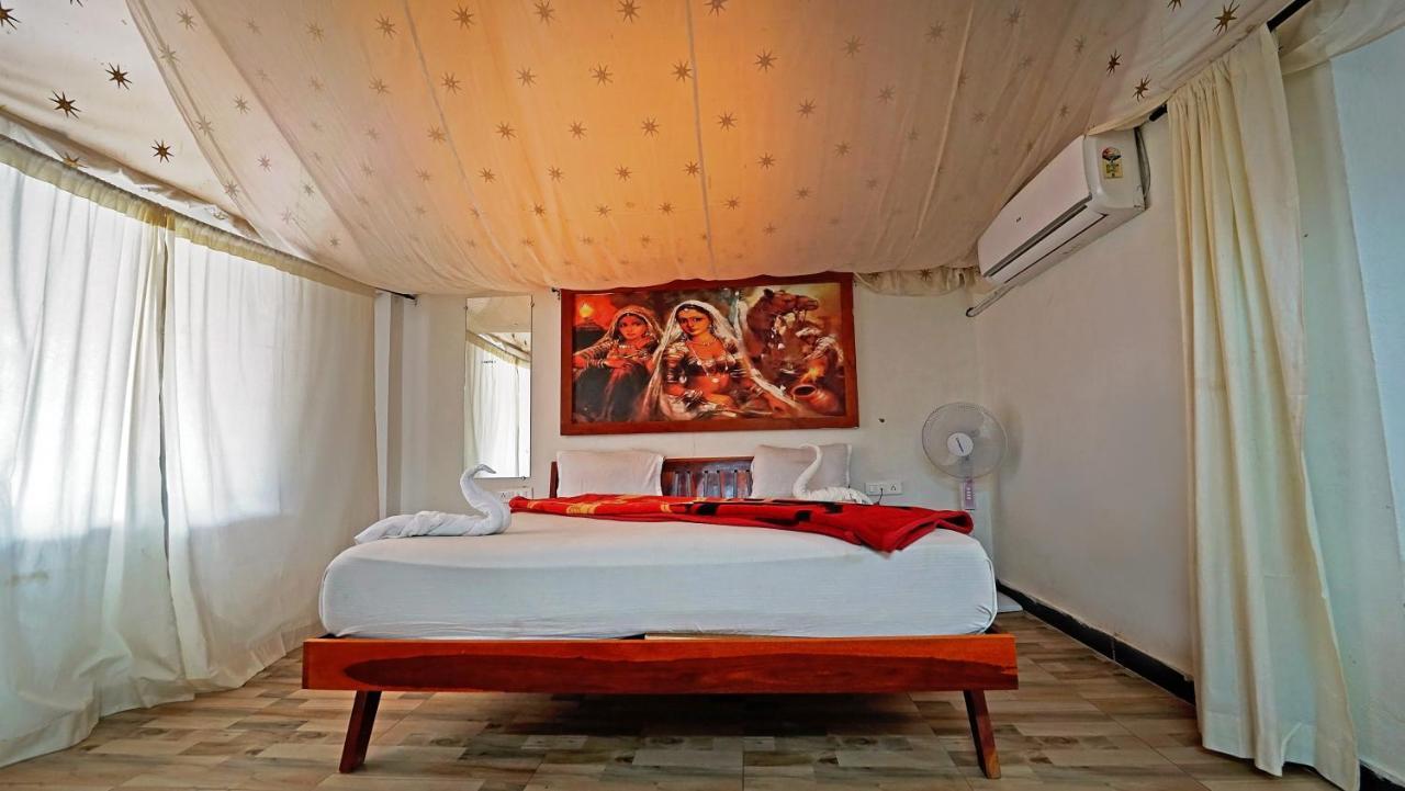 Resort The Lal Bagh