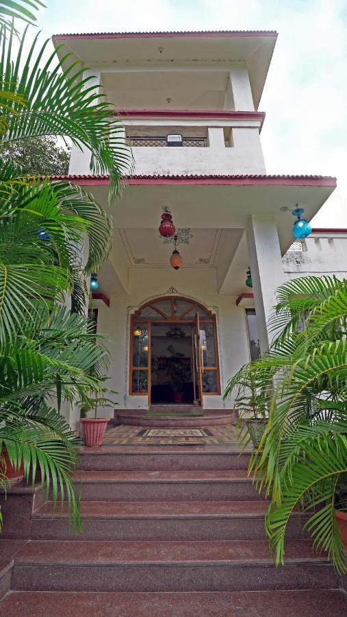 Resort The Lal Bagh 3*