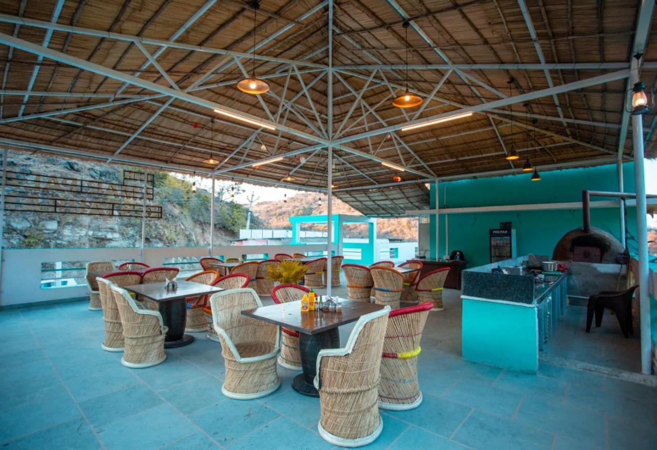 Lb The Amar Palace Hotel 3*