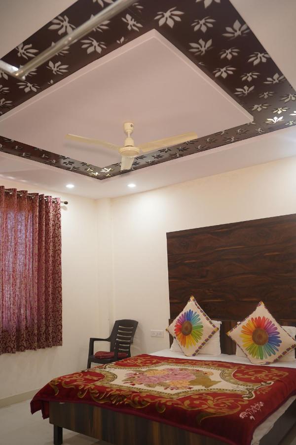Raj Palace