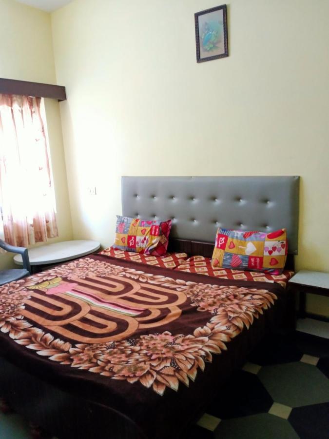Hotel Raj Palace