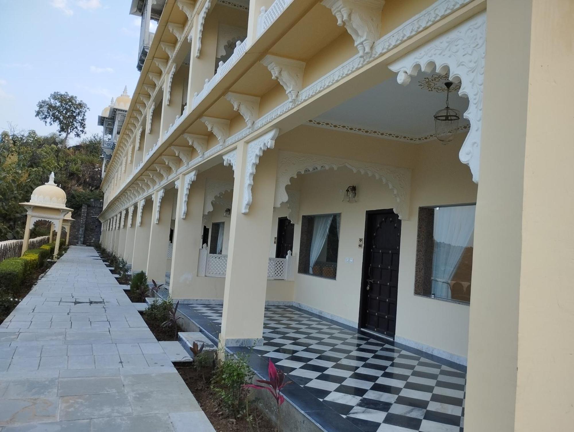 Resort The Kumbha Bagh