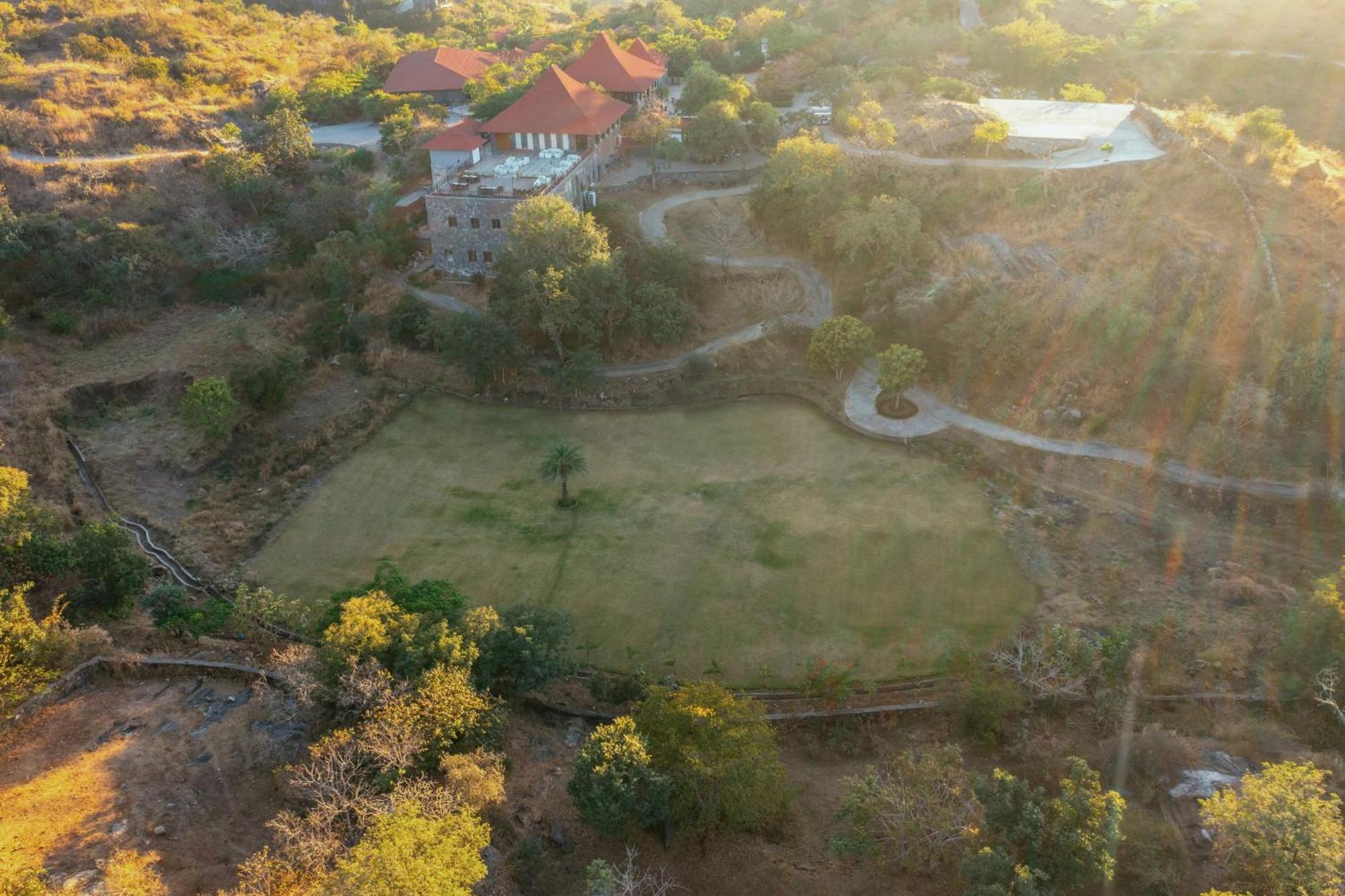 Mahua Bagh Resort 4*