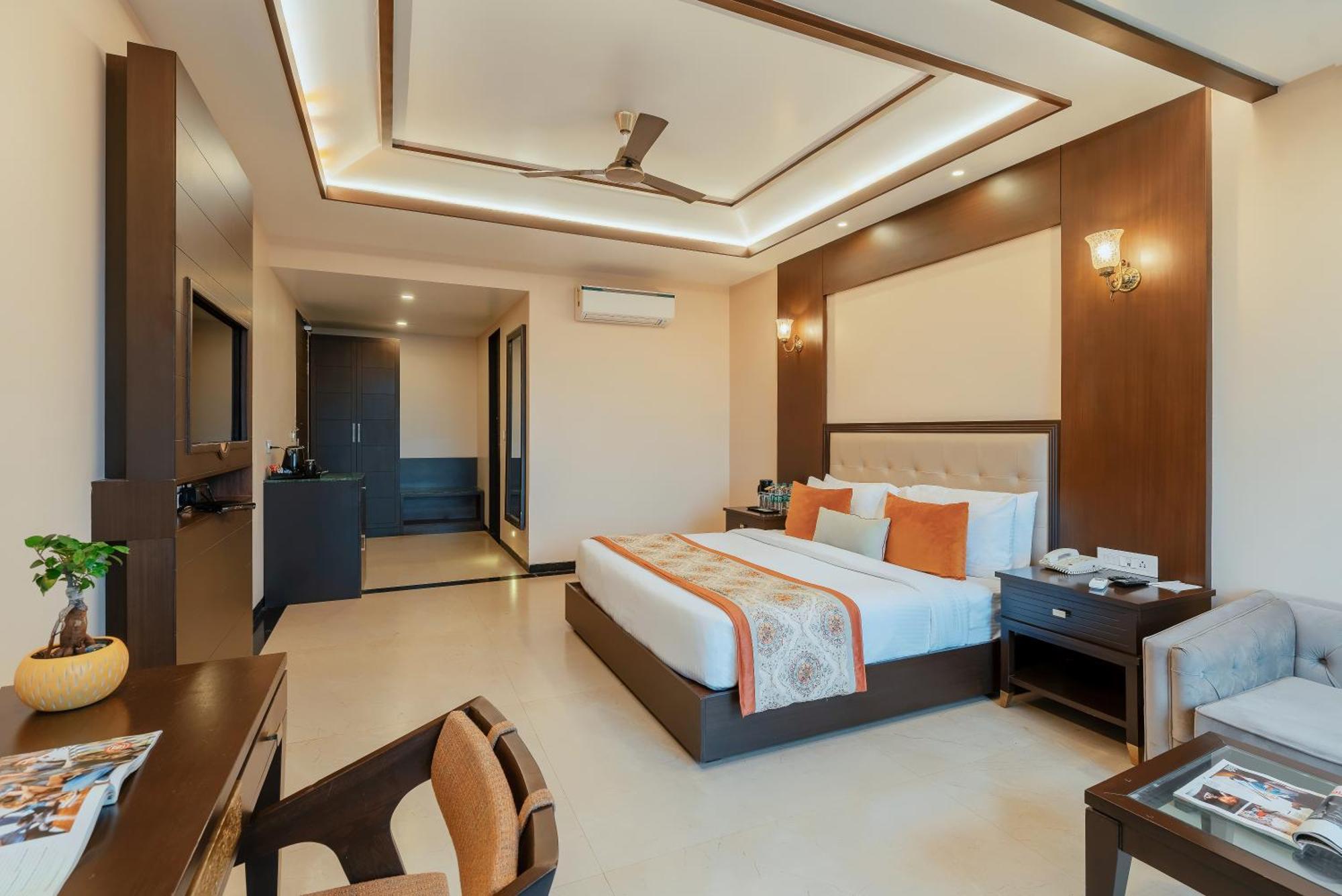 Mahua Bagh Resort 4*