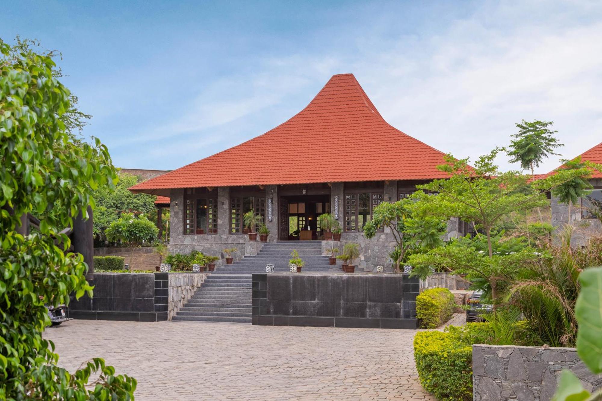 Resort Mahua Bagh