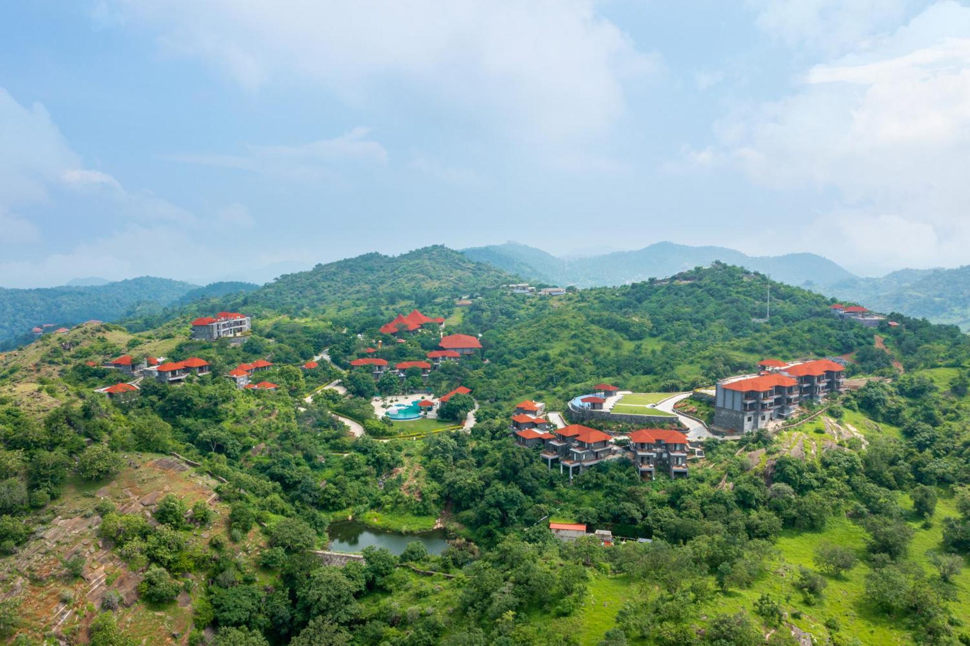 Mahua Bagh 4*