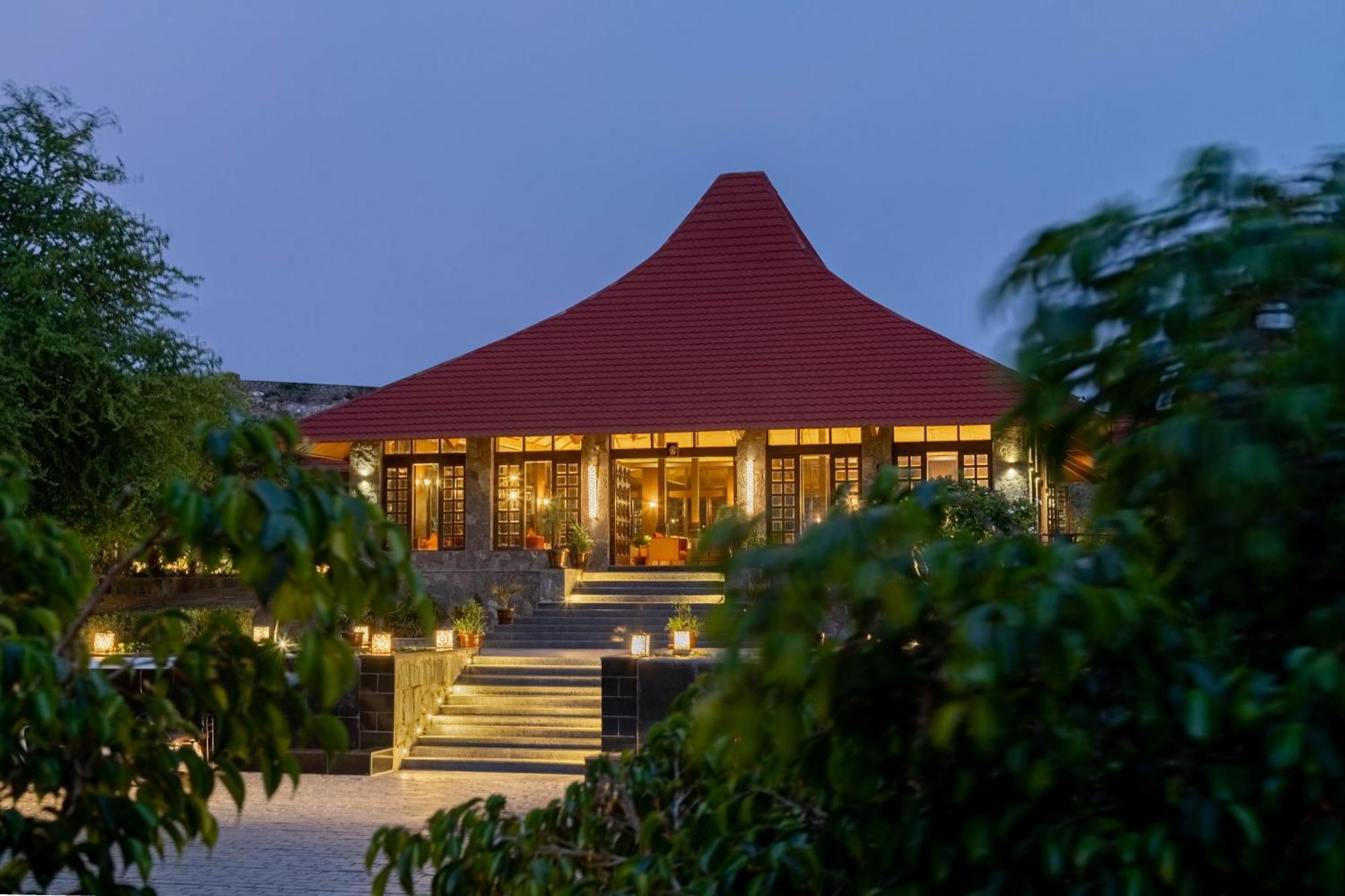 Resort Mahua Bagh 4*