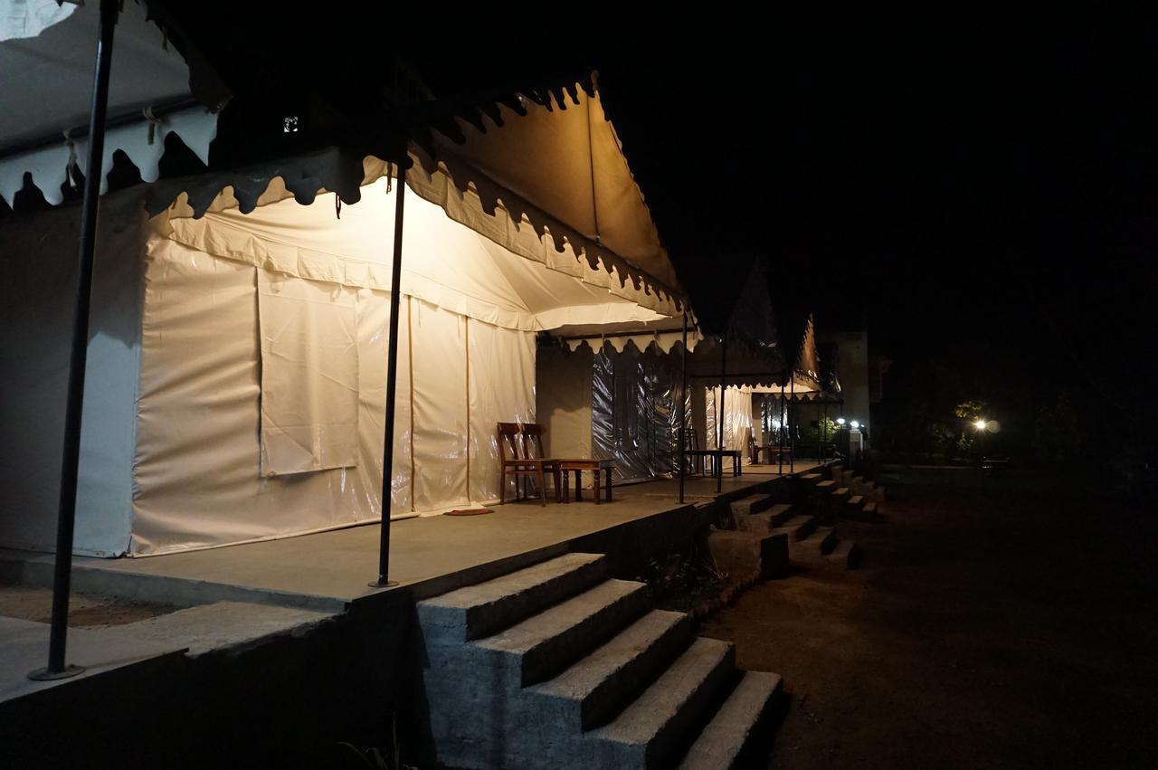 Hotel Kumbhal Palace