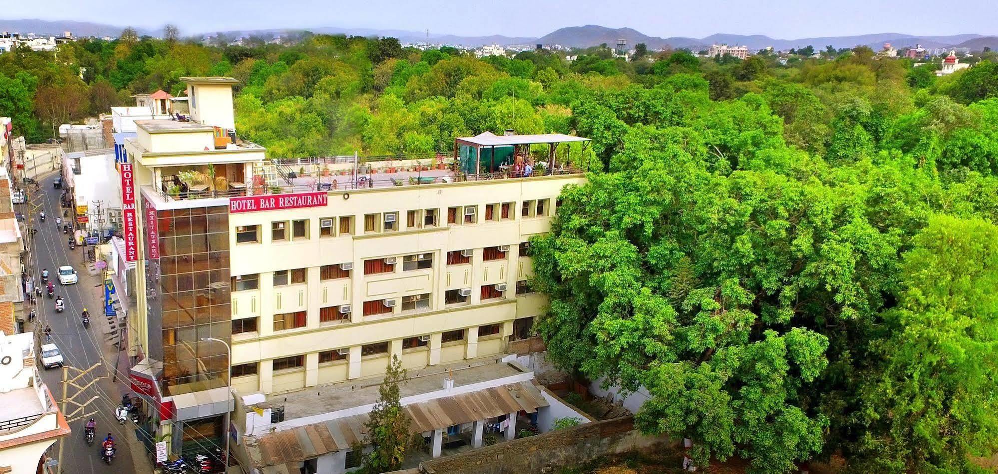The Krishnalila Regency Hotel 3*