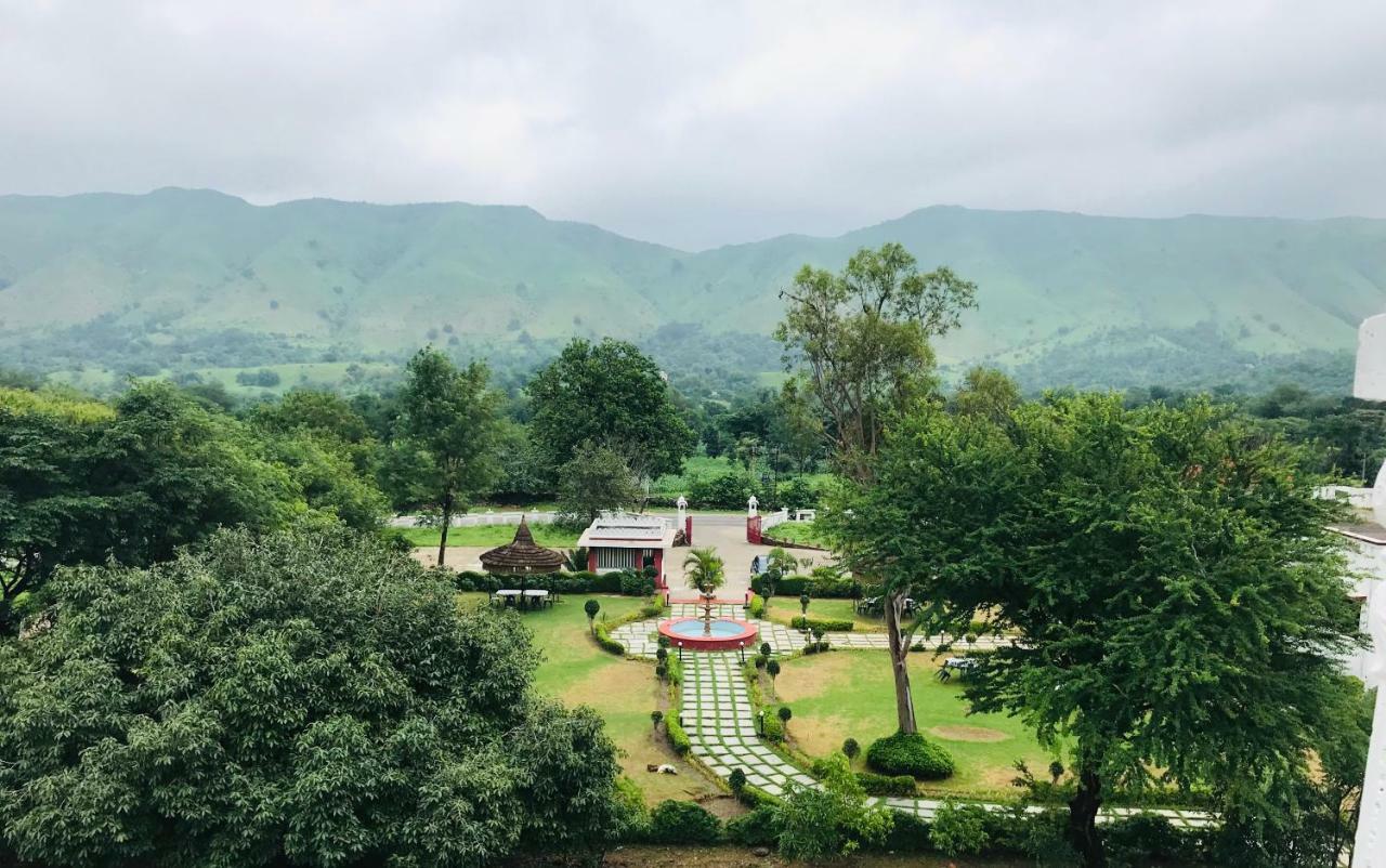 Resort The Lal Bagh Kumbhalgarh