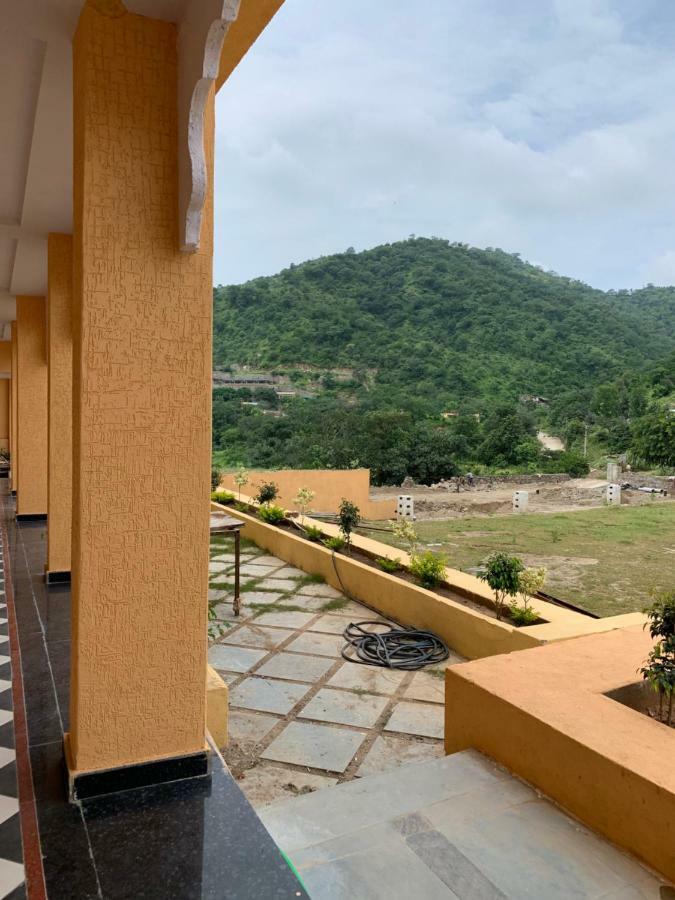 Hotel Krishna 3*